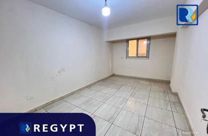 Office Space - 3 Bedrooms - 2 Bathrooms for rent in Al Laselky St. - El Laselky - New Maadi - Hay El Maadi - Cairo