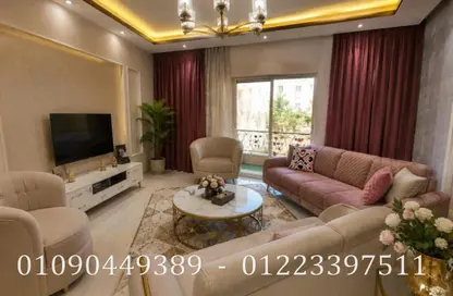 Apartment - 3 Bedrooms - 2 Bathrooms for sale in Youssef Sabri Abo Taleb st - 7th District - Obour City - Qalyubia