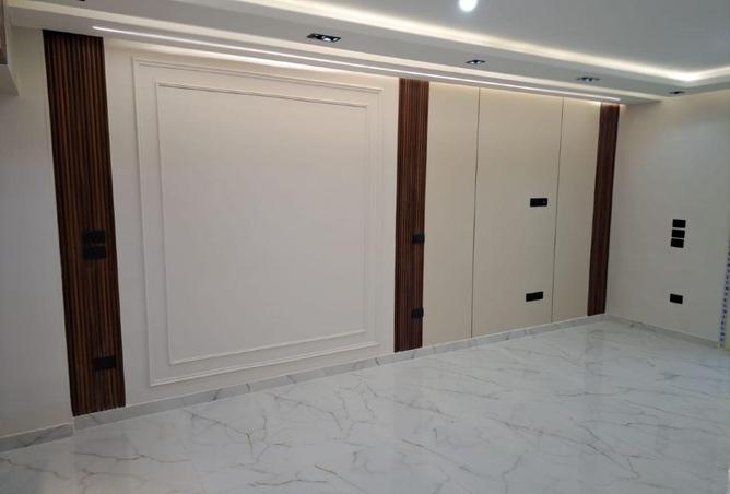 56500639 - Property Image 2