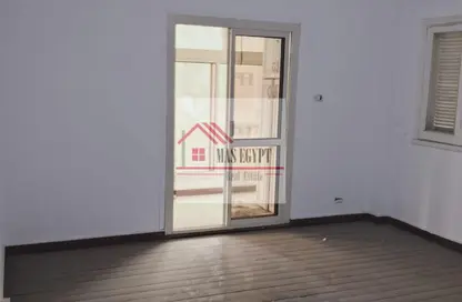 شقة - 3 غرف نوم - 2 حمامات للبيع في المهندسين - الجيزة