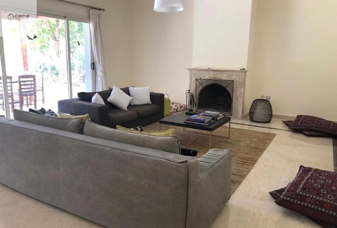 96854399 - Property Image 2