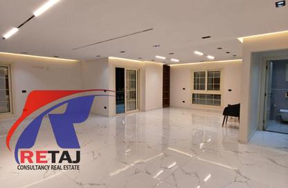 Apartment - 3 Bedrooms - 3 Bathrooms for sale in Makram Ebeid St. - 6th Zone - Nasr City - Cairo