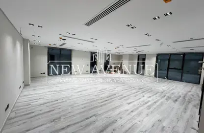 مساحات مكتبية - 3 غرف نوم - 2 حمامات للايجار في مول هايد بارك بيزنس - شارع التسعين الجنوبي - التجمع الخامس - مدينة القاهرة الجديدة - القاهرة