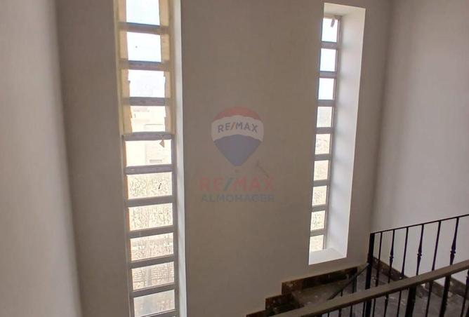 67998700 - صورة العقار 2