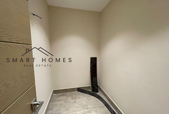 8694957 - Property Image 2