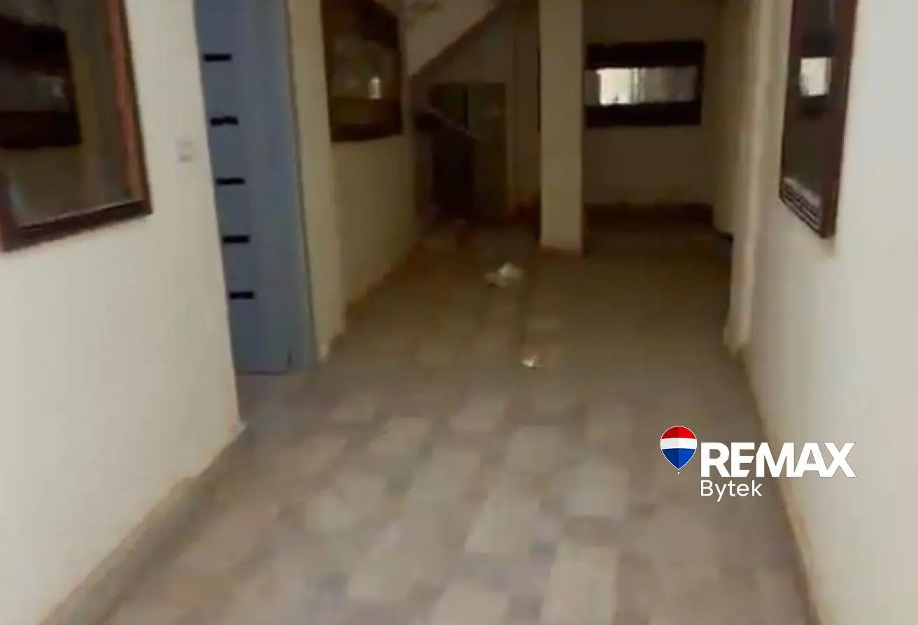 104877727 - Property Main Image