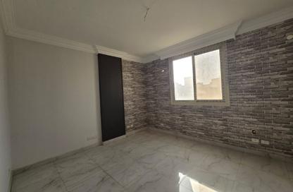 طابق كامل - استوديو - 7 حمامات للايجار في شارع الاسراء - مدينة المعراج - زهراء المعادي - حي المعادي - القاهرة