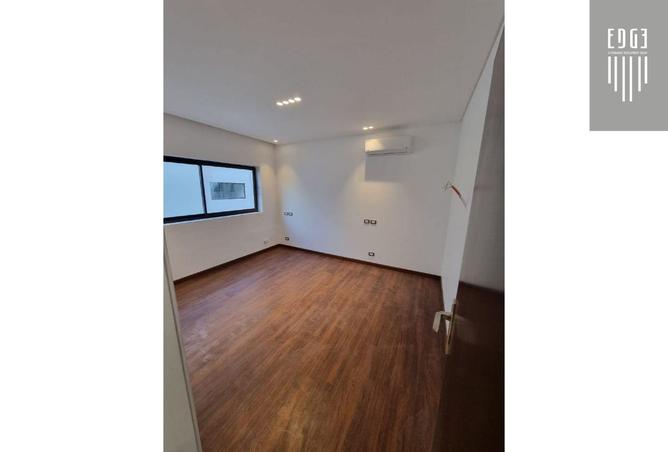 88956205 - Property Image 3