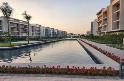 (بنتهاوس  (روف - 3 غرف نوم - 3 حمامات للبيع في مون ريزيدنس - فيفث سكوير - التجمع الخامس - مدينة القاهرة الجديدة - القاهرة