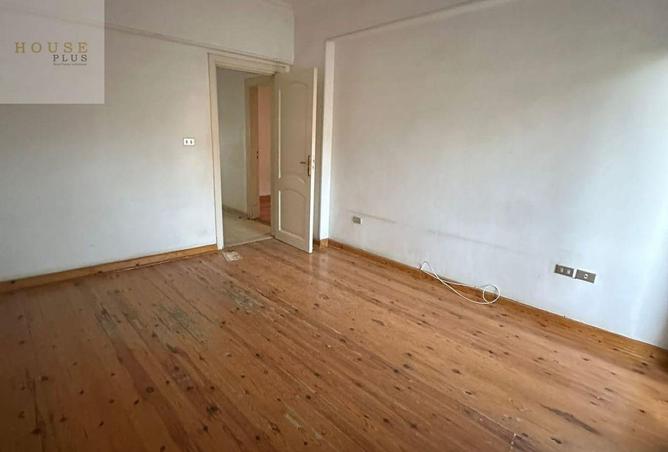 8518030 - Property Image 3