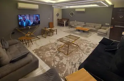 Apartment - 3 Bedrooms - 3 Bathrooms for rent in Mohi Al Din Abou El Ezz St. - Mohandessin - Giza