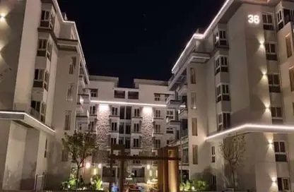 Apartment - 3 Bedrooms - 3 Bathrooms for sale in Mountain View iCity - 5th Settlement Compounds - The 5th Settlement - New Cairo City - Cairo