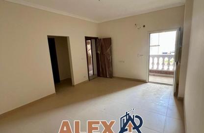 شقة - 2 غرف نوم - 2 حمامات للايجار في في صوارى - ووترفرونت - صوارى - كمبوندات الاسكندرية - الاسكندرية