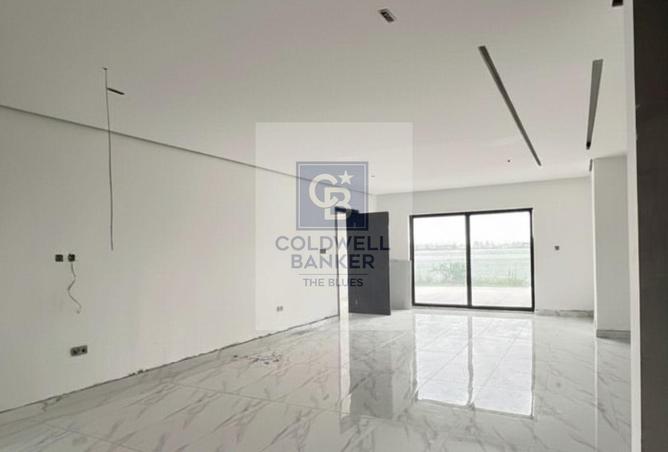 8645100 - Property Image 3