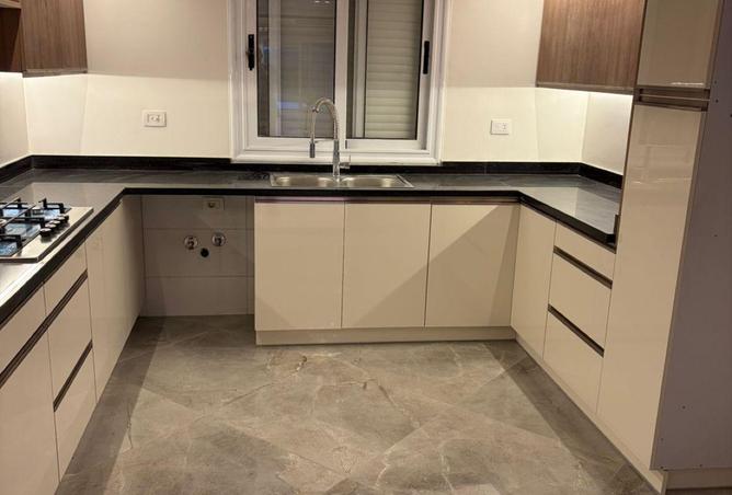 70878008 - Property Image 3