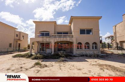 Villa - 7+ Bedrooms - 5 Bathrooms for sale in Alex West - Alexandria Compounds - Alexandria