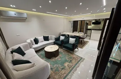 Apartment - 2 Bedrooms - 1 Bathroom for rent in El Rehab Extension - Al Rehab - New Cairo City - Cairo