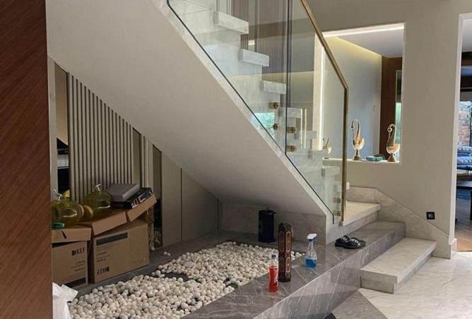 8561918 - Property Image 2