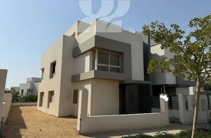 Twin House - 3 Bedrooms - 4 Bathrooms for sale in Hyde Park Central - The 6th Settlement - New Cairo City - Cairo