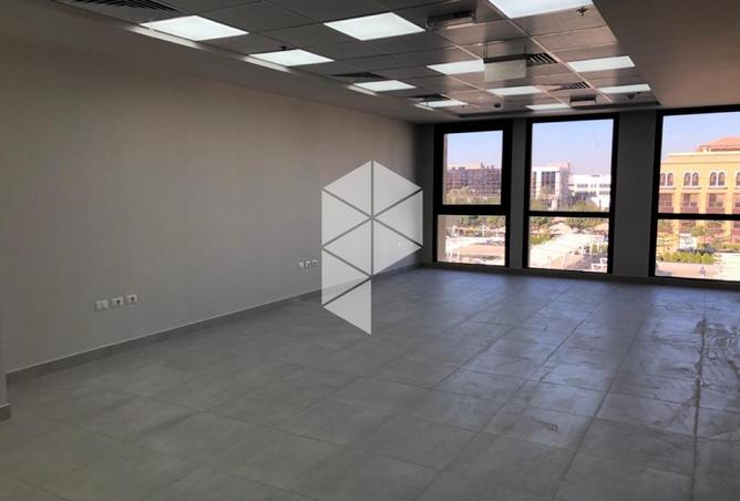 8593758 - Property Image 2