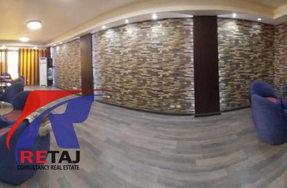 Apartment - 6 Bedrooms - 2 Bathrooms for sale in Salah Salem St. - El Estad - Nasr City - Cairo