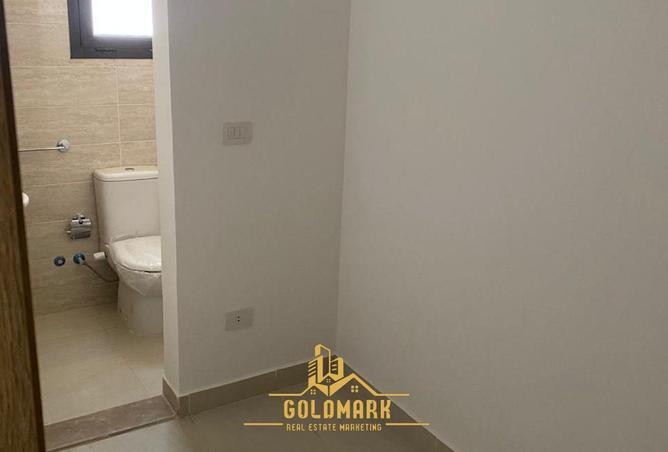 67999157 - صورة العقار 3