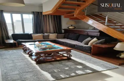 (بنتهاوس  (روف - 3 غرف نوم - 3 حمامات للبيع في فيلدج جيت - المستثمرين الجنوبية - مدينة القاهرة الجديدة - القاهرة