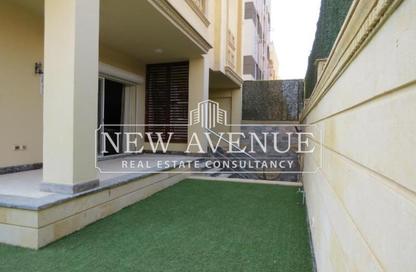 Villa - 5 Bedrooms - 4 Bathrooms for sale in Cliff Mall New Cairo - South Teseen St. - The 5th Settlement - New Cairo City - Cairo