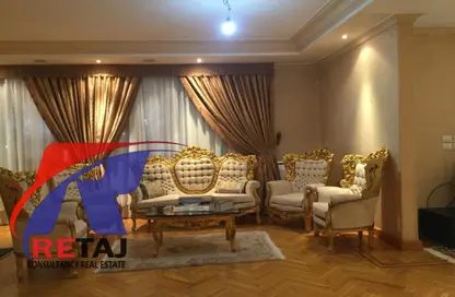 Apartment - 3 Bedrooms - 2 Bathrooms for rent in Abd Al Aziz Essa St. - 10th Zone - Nasr City - Cairo