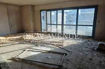 Apartment - 3 Bedrooms - 3 Bathrooms for sale in El Patio Oro - 5th Settlement Compounds - The 5th Settlement - New Cairo City - Cairo