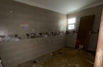 Apartment - 4 Bedrooms - 3 Bathrooms for sale in Muruj - Smouha - Hay Sharq - Alexandria