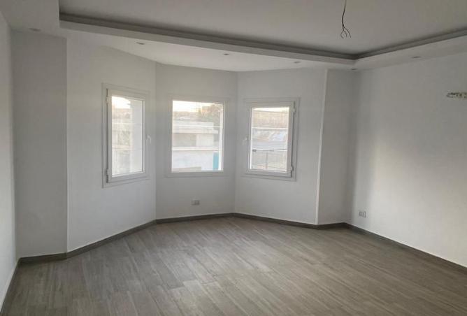 8532414 - Property Image 3