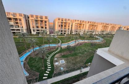 Apartment - 2 Bedrooms - 3 Bathrooms for sale in Moon Residences - Fifth Square - The 5th Settlement - New Cairo City - Cairo