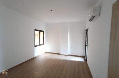 Apartment - 3 Bedrooms - 2 Bathrooms for rent in Moon Residences - Fifth Square - The 5th Settlement - New Cairo City - Cairo Apartment - 3 Bedrooms - 2 Bathrooms for rent in Moon Residences - Fifth Square - The 5th Settlement - New Cairo City - Cairo