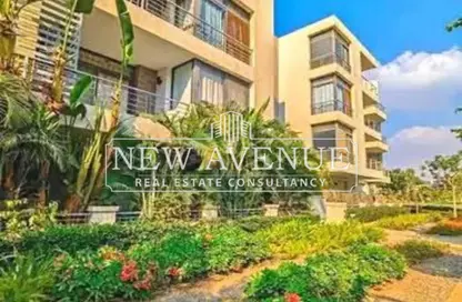 Apartment - 1 Bedroom - 2 Bathrooms for sale in Taj City - 5th Settlement Compounds - The 5th Settlement - New Cairo City - Cairo