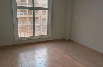 شقة - 2 غرف نوم - 2 حمامات للبيع في B11 - مدينتي - القاهرة