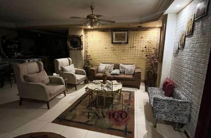 Apartment - 3 - 3 for sale in Abd Al Aziz Essa St. - 10th Zone - Nasr City - Cairo