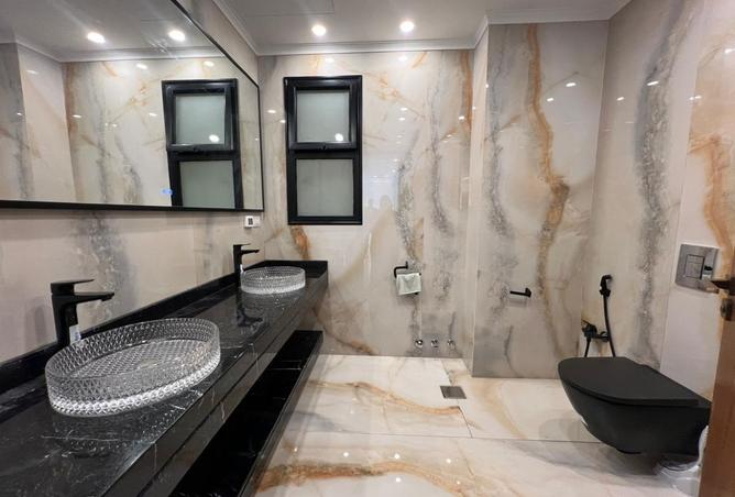 100650410 - Property Image 3