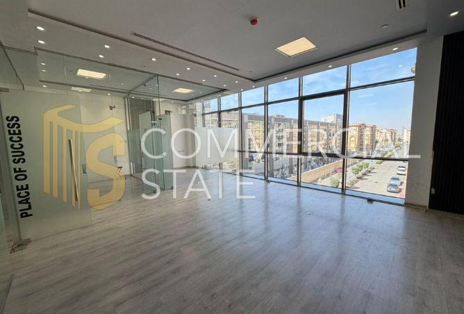 8618841 - Property Image 2