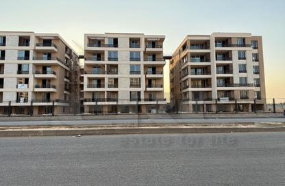 Apartment - 2 Bedrooms - 2 Bathrooms for sale in Taj City - 5th Settlement Compounds - The 5th Settlement - New Cairo City - Cairo