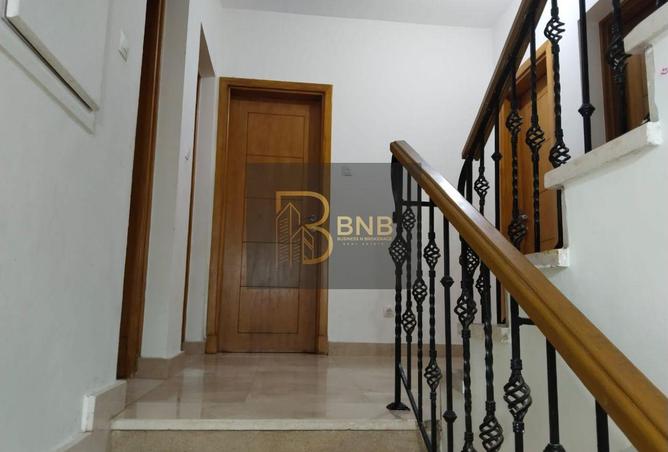 102911864 - Property Image 2