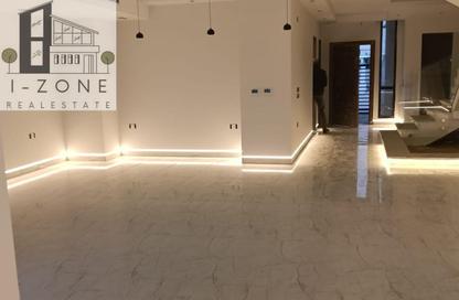 Townhouse - 4 Bedrooms - 3 Bathrooms for rent in Hyde Park - New Cairo City - Cairo