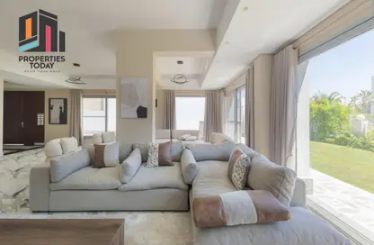 فيلا - 5 غرف نوم - 5 حمامات للايجار في بالم هيلز جولف اكستينشن - طريق الواحات - مدينة 6 أكتوبر - الجيزة