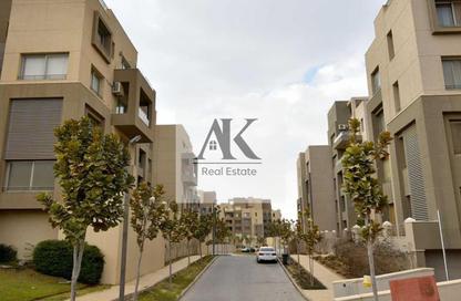 فيلا - 4 غرف نوم - 3 حمامات للبيع في فيلدج جيت - المستثمرين الجنوبية - مدينة القاهرة الجديدة - القاهرة