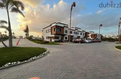 Townhouse - 4 Bedrooms - 4 Bathrooms for sale in Azzar 2 - 5th Settlement Compounds - The 5th Settlement - New Cairo City - Cairo