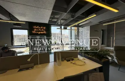 Office Space - Studio - 2 Bathrooms for sale in Mountain View iCity - 5th Settlement Compounds - The 5th Settlement - New Cairo City - Cairo