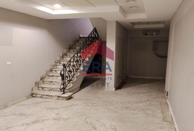 105161842 - صورة العقار 3