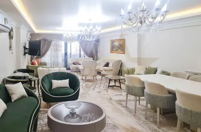Apartment - 3 Bedrooms - 3 Bathrooms for sale in Mohamed Fawzy Moaz St. - Smouha - Hay Sharq - Alexandria