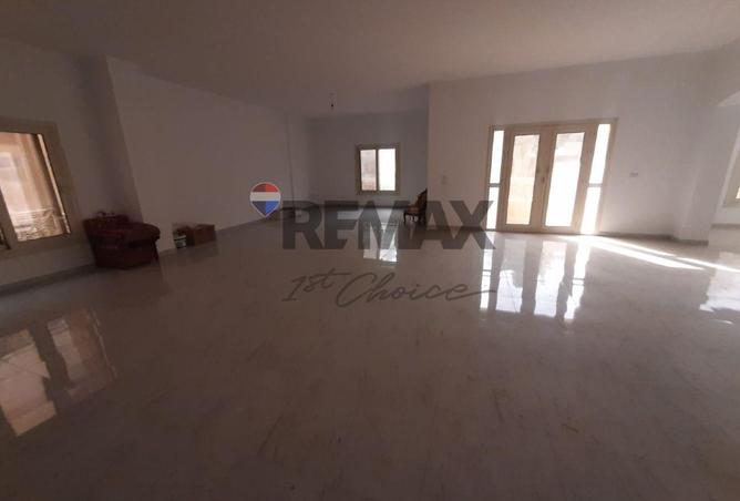 8634294 - Property Image 2