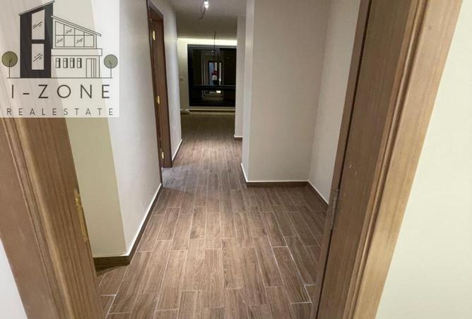 69571378 - صورة العقار 2